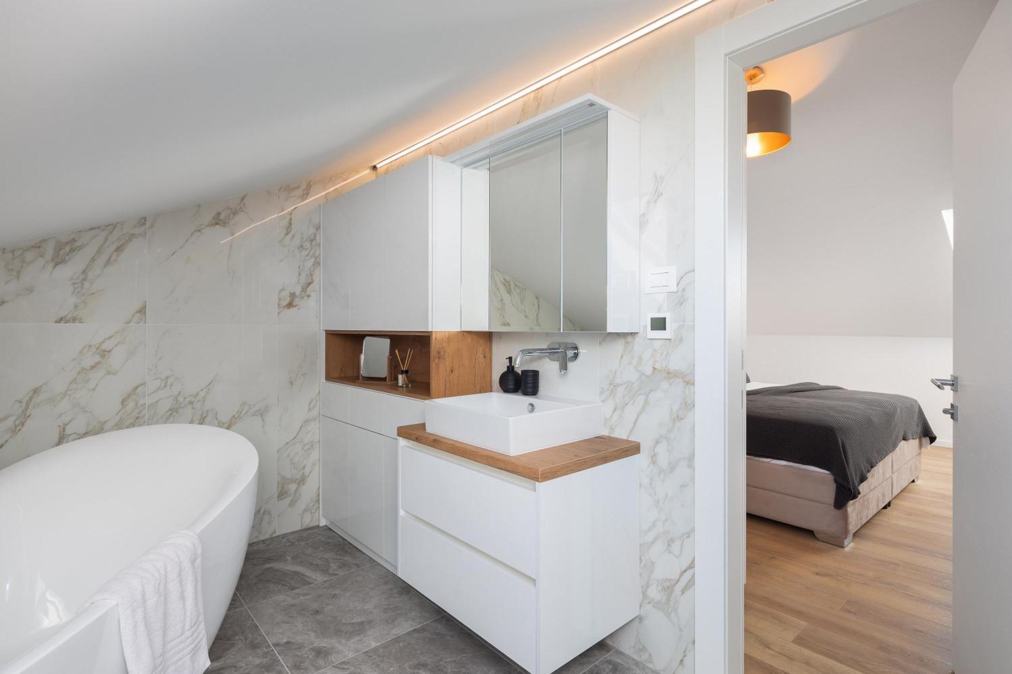 Mint Apartment *